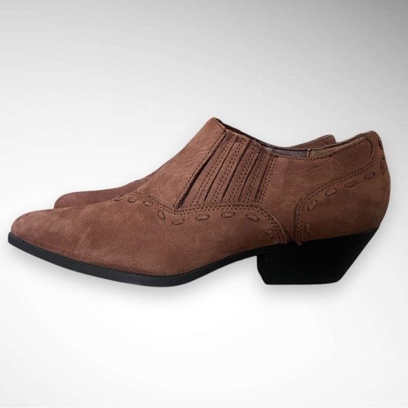 ELLEMENNO Rodeo Women's Brown Leather Western Style Ankle Boots‎ Size 8 | EUC - Picture 2 of 8